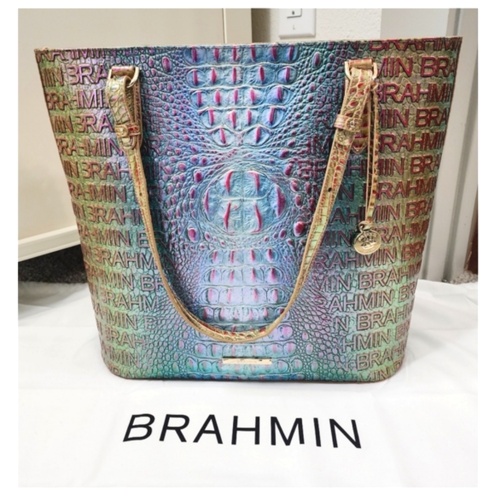 NWT Brahmin Ezra Multi Adama Geniune Leather w/dustbag